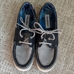 Tommy Bahama Men’s Black and Gray Loafers